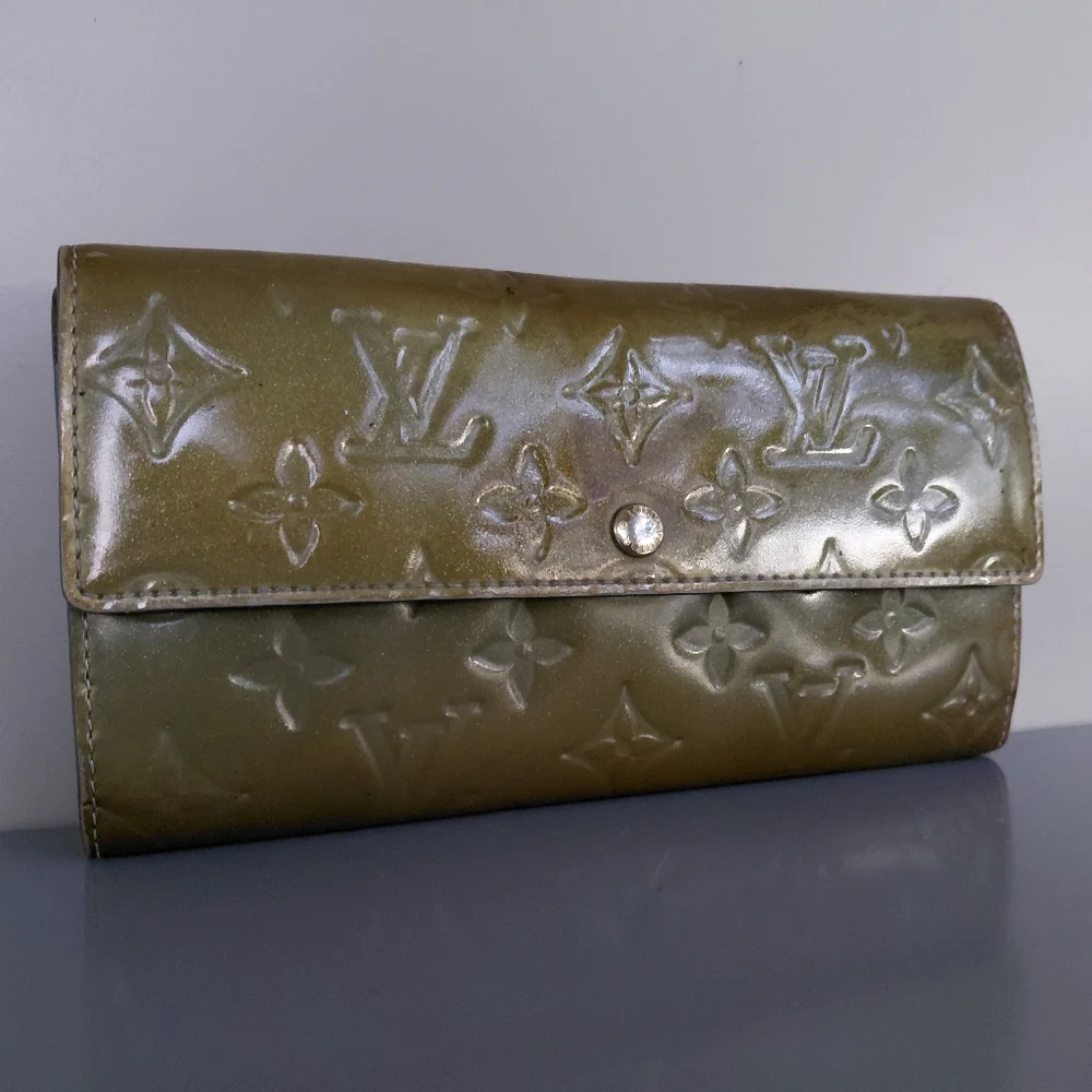 Louis Vuitton Green Olive Sarah Veris Classic Signature Monogram Print - Picture 3 of 11